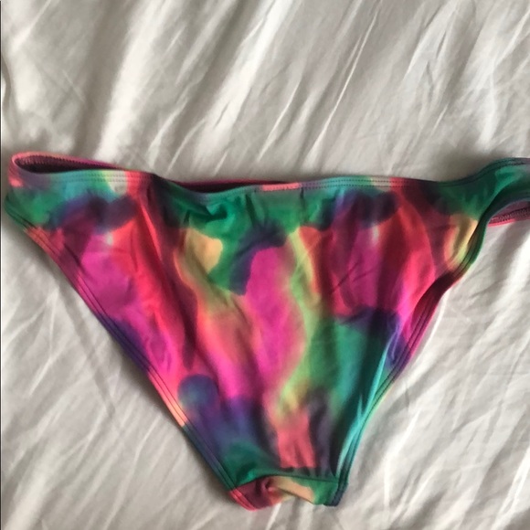 H&M bathing suit bottom - Picture 2 of 3